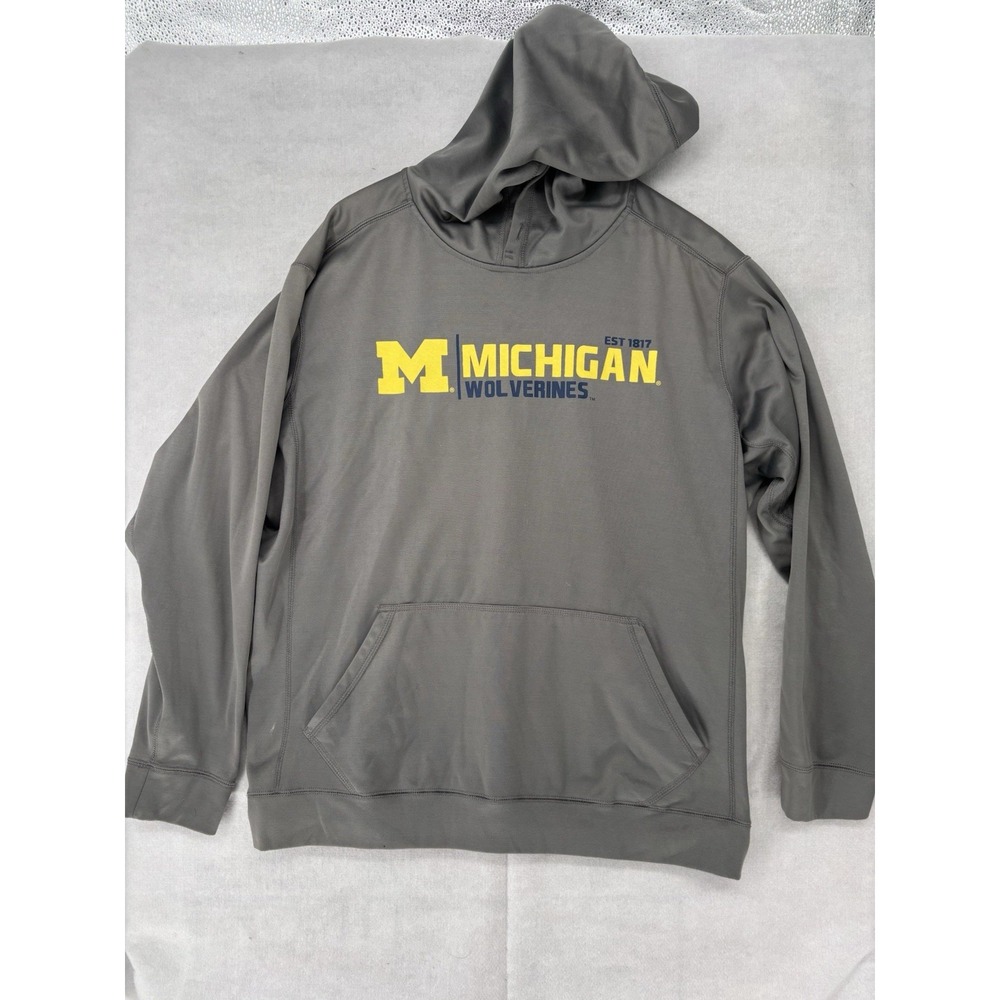 Michigan Wolverines Grey Hoodie Men XL Kangaroo Pocket Sweat Shirt No Draw Strin